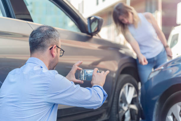 Professional Sr22 Insurance technician working in Holmes Beach, FL